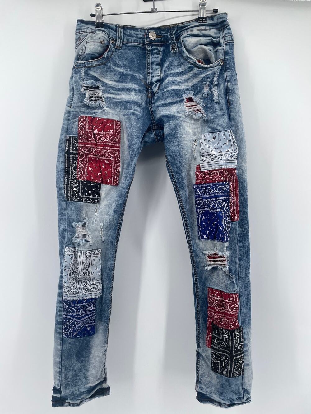 Smugglers Moon Jeans 32x32 Skinny Button-Fly Patchwork Distressed